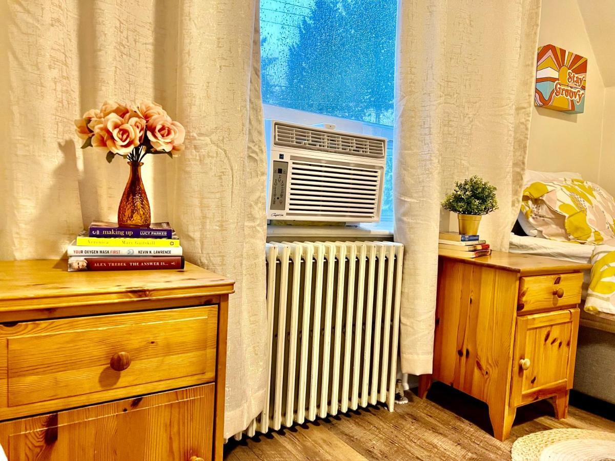 Private Room With Two Twin Beds Air Conditioning And Shared Bathrooms Located Near Seatac Airport And Downtown Seattle Eksteriør bilde