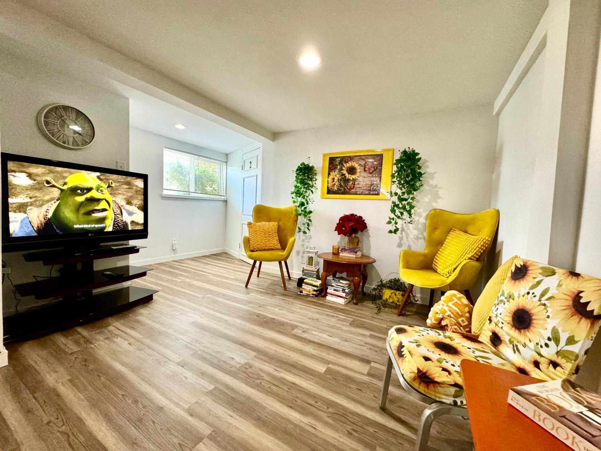 Private Room With Two Twin Beds Air Conditioning And Shared Bathrooms Located Near Seatac Airport And Downtown Seattle Eksteriør bilde